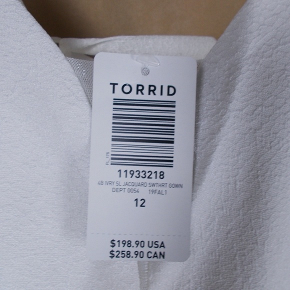NWT Torrid IVORY JACQUARD SWEETHEART WEDDING GOWN Sz 12W - Picture 12 of 15